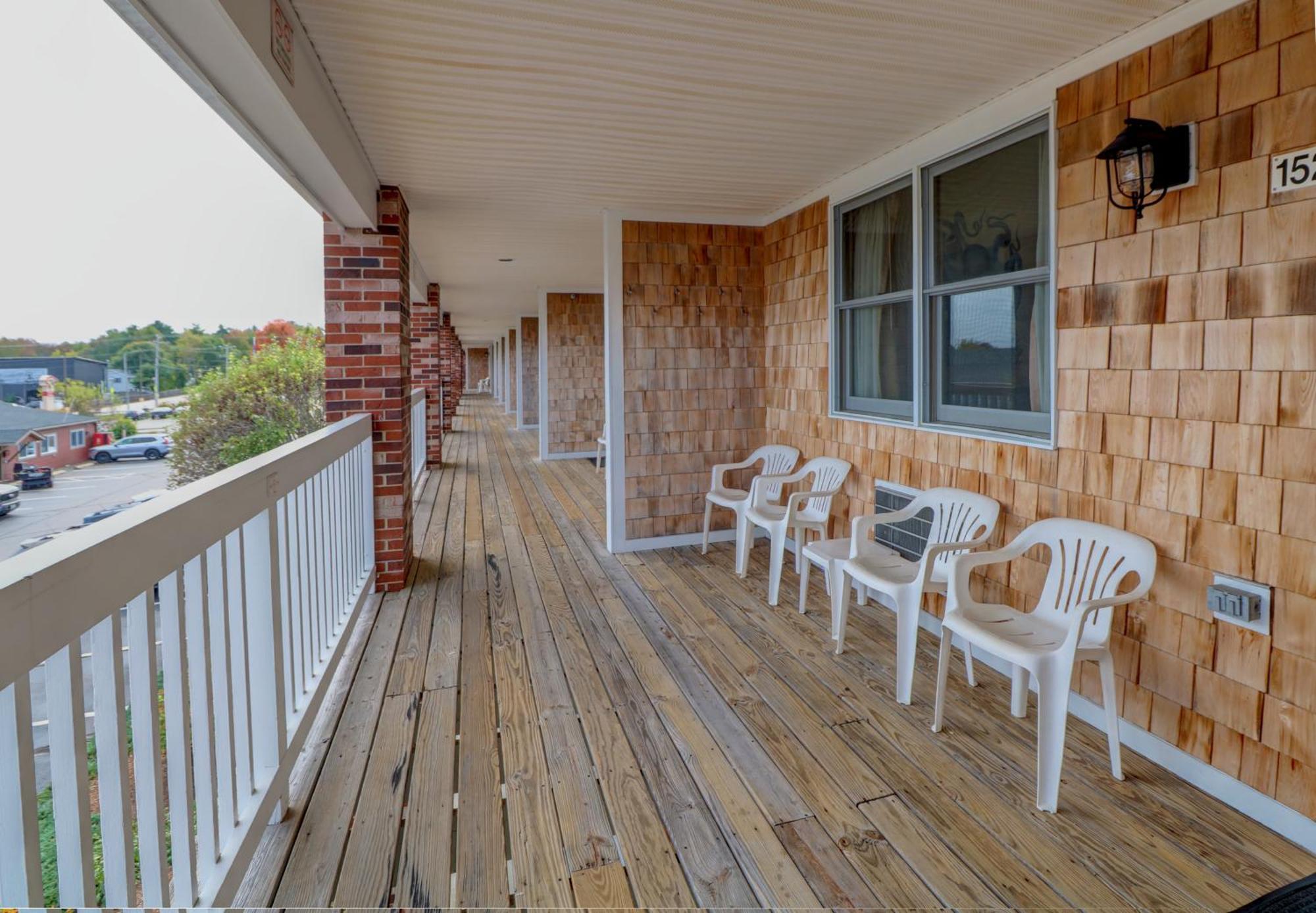 Misty Harbor Resort Wells Exterior photo
